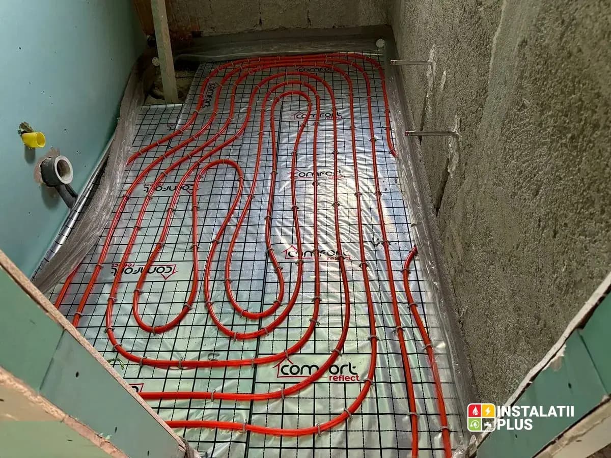Instalație sanitară fără îmbinări și încălzire în pardoseală Bod — Bod — foto 8